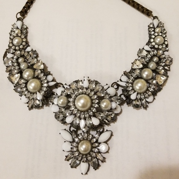 Necklace - Picture 2 of 8